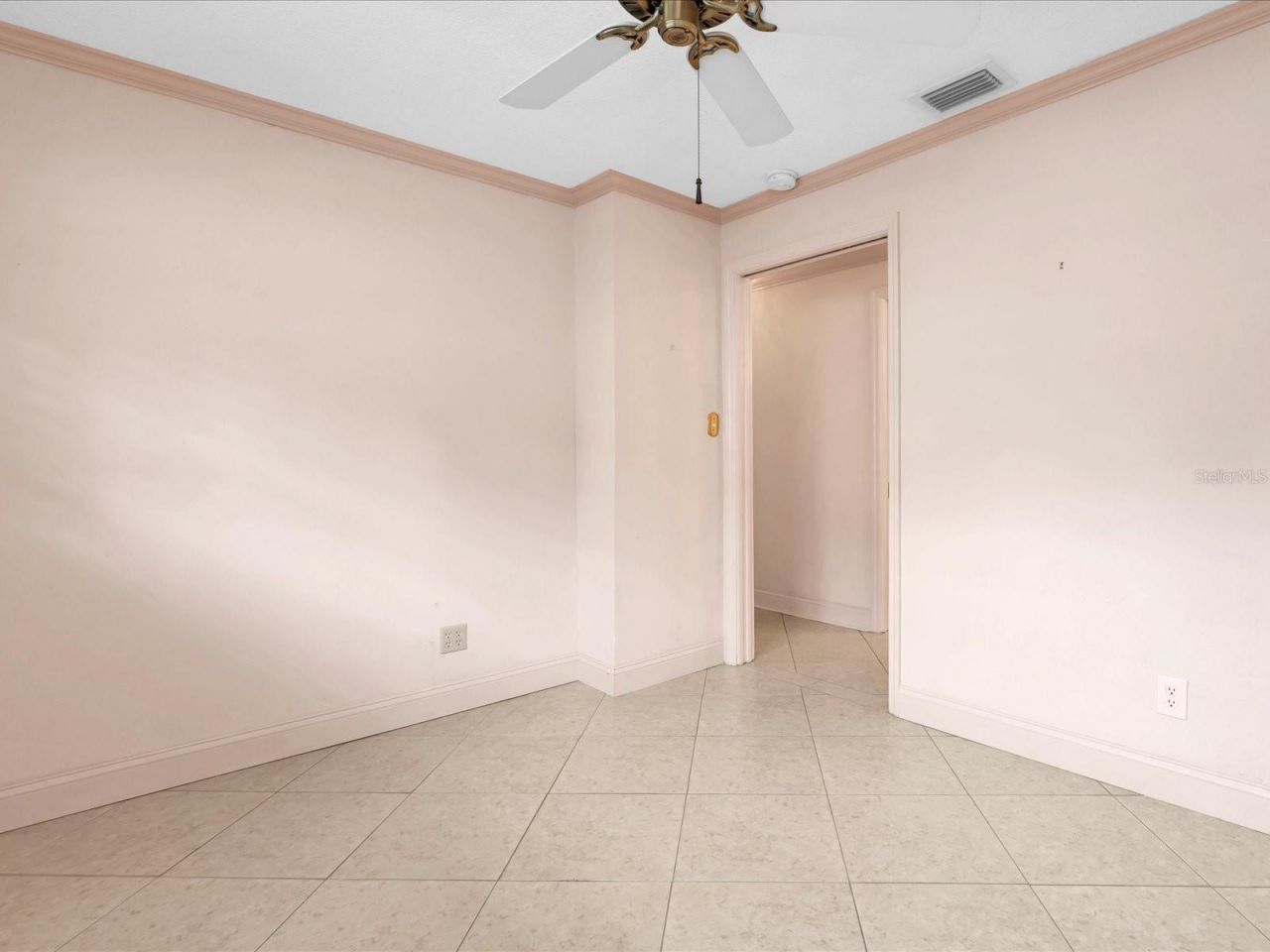 8235 39th Avenue N, Saint Petersburg, FL 33709 Photo