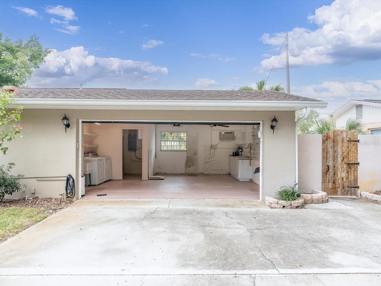 8235 39th Avenue N, Saint Petersburg, FL 33709 Photo