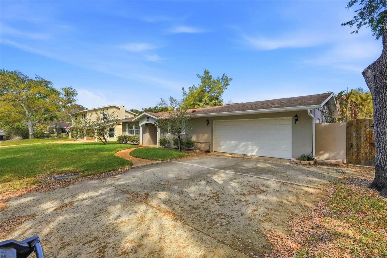 8235 39th Avenue N, Saint Petersburg, FL 33709 Photo