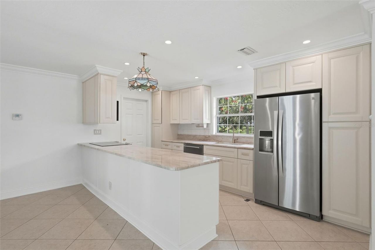 8235 39th Avenue N, Saint Petersburg, FL 33709 Photo