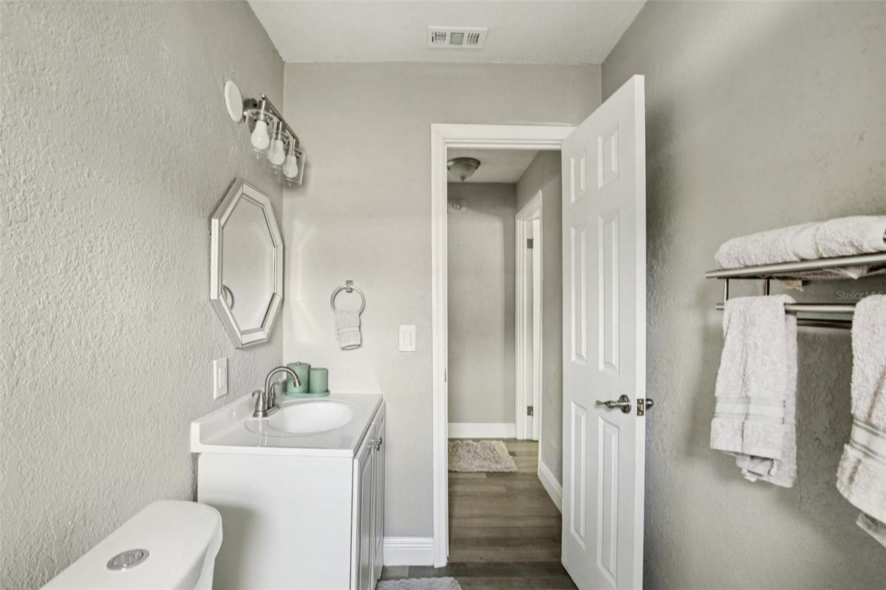 520 Fairfax Lane, Apollo Beach, FL 33572 Photo