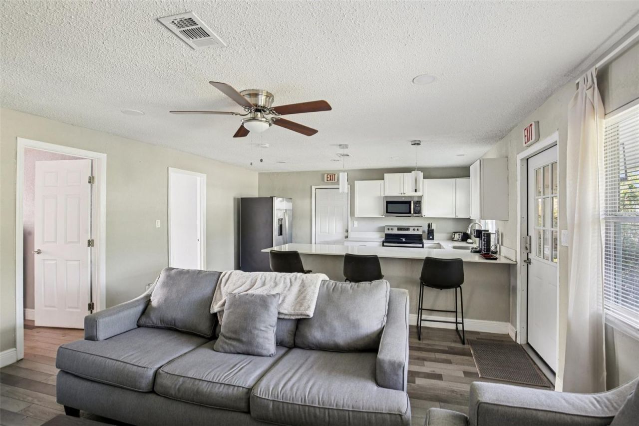 520 Fairfax Lane, Apollo Beach, FL 33572 Photo