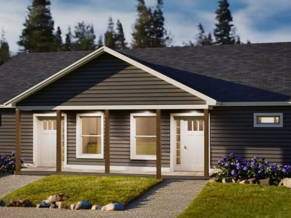 28 Lewis Street, Greenville, ME 04441