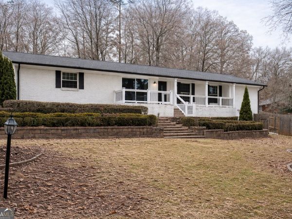 620 Spalding Drive, Sandy Springs, GA 30328