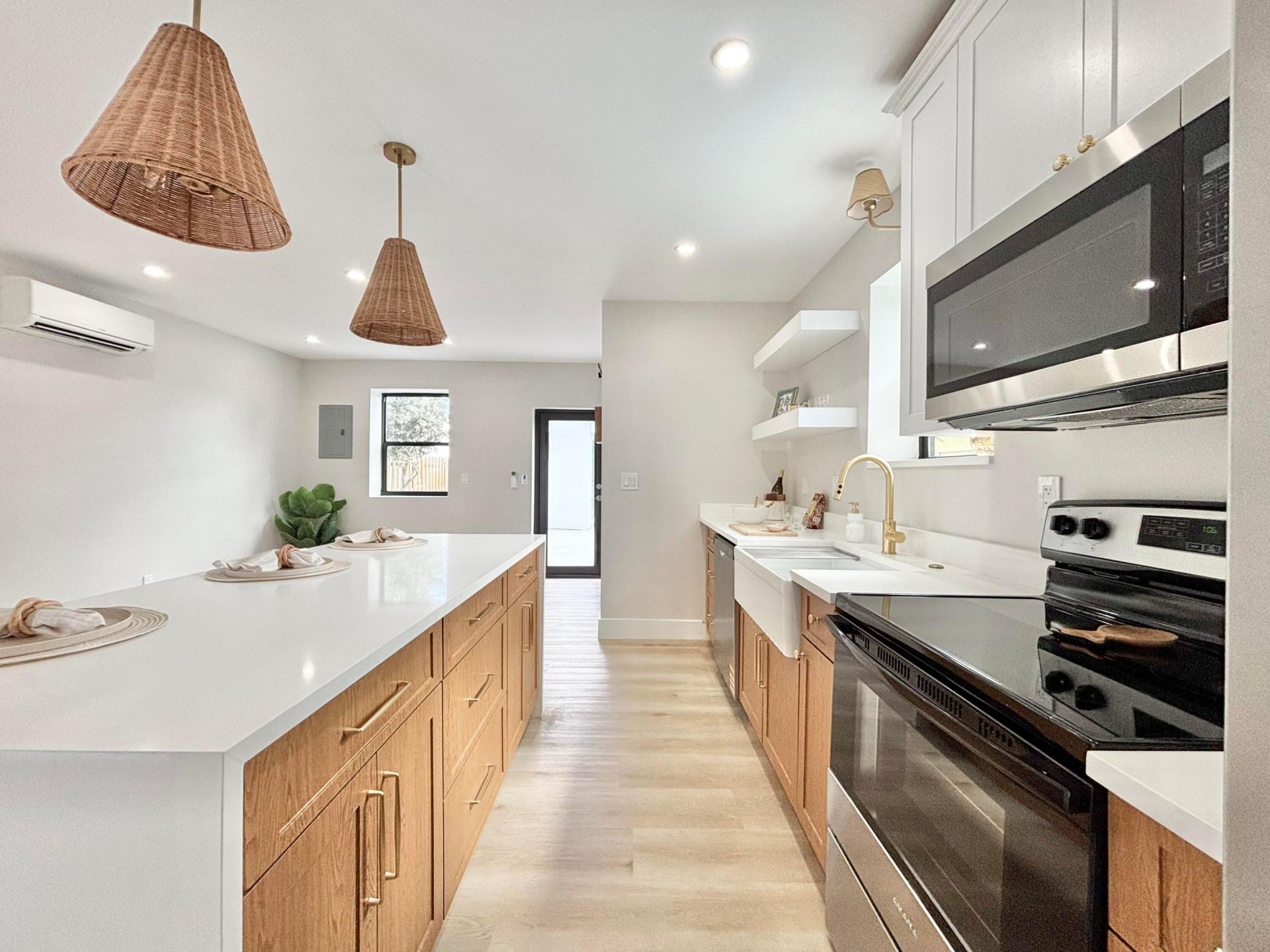 1121 N Ocean Breeze, Lake Worth Beach, FL 33460 Photo