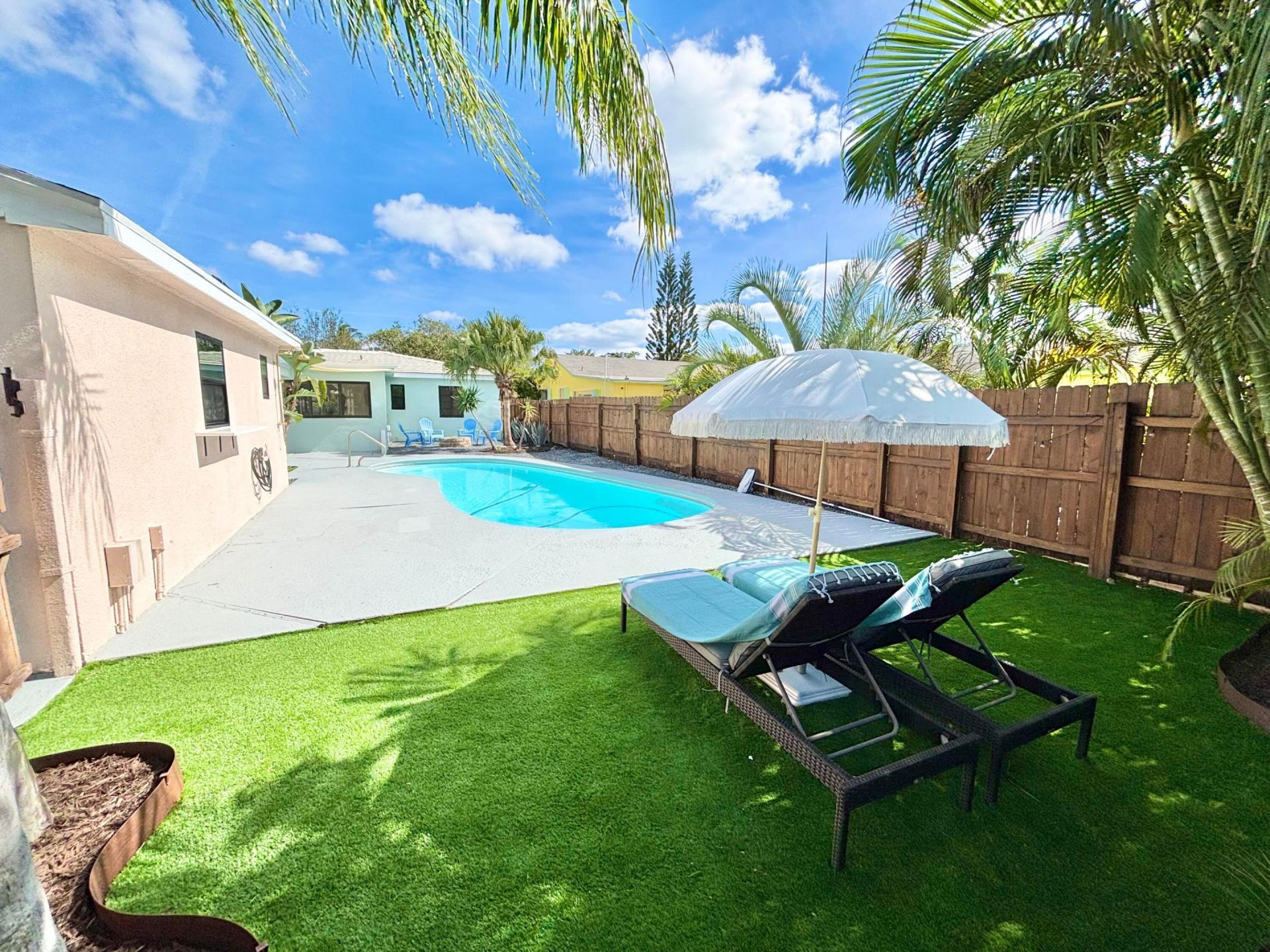 1121 N Ocean Breeze, Lake Worth Beach, FL 33460 Photo