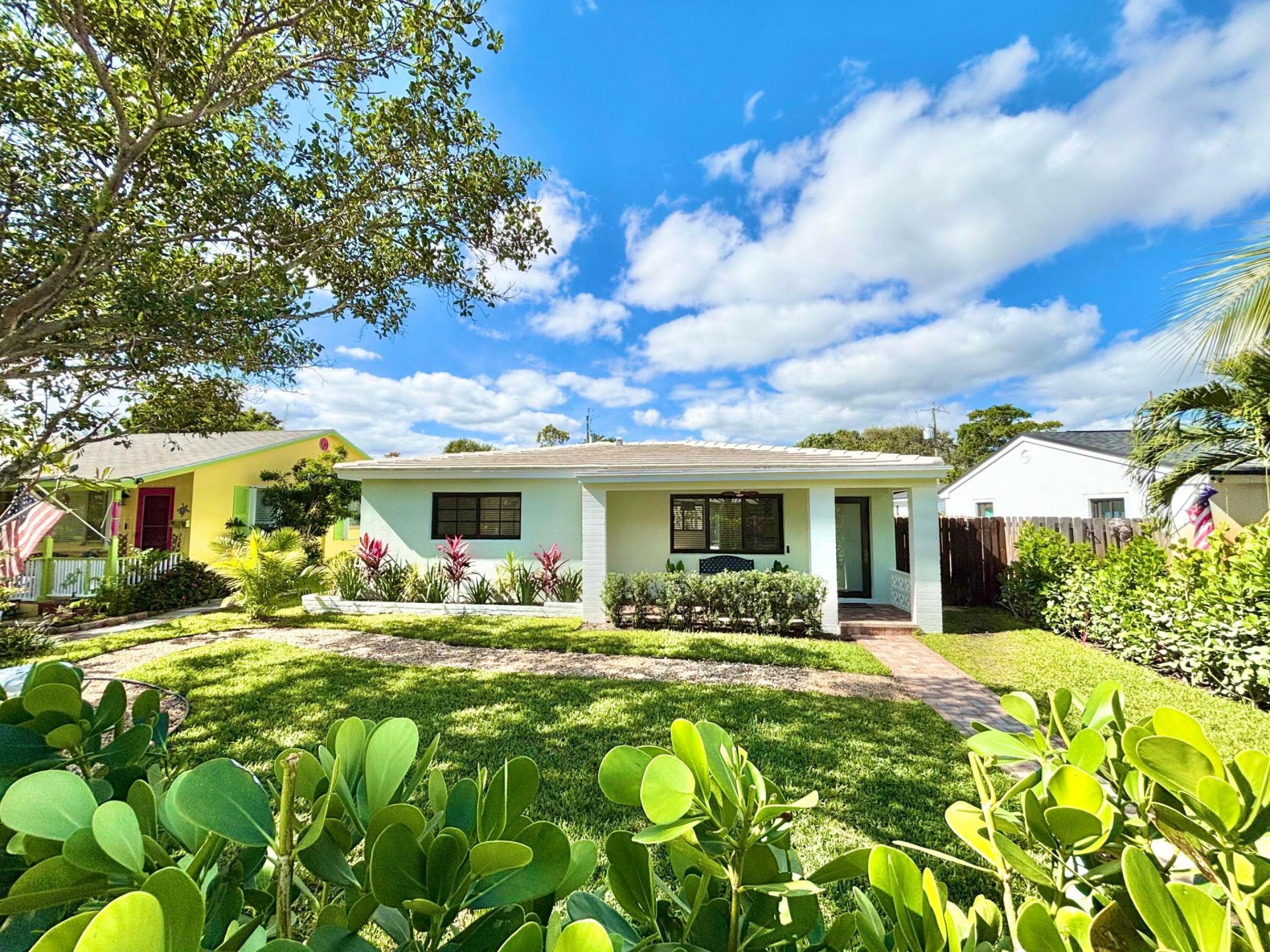 1121 N Ocean Breeze, Lake Worth Beach, FL 33460 Photo