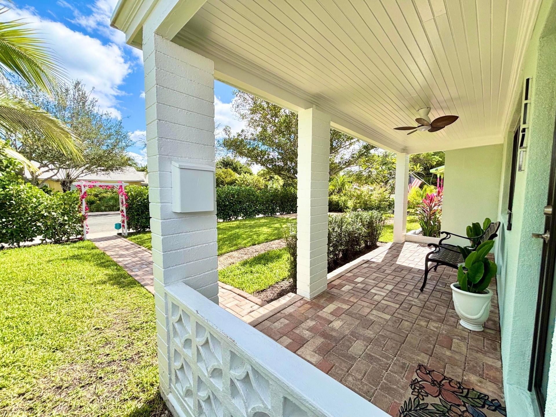 1121 N Ocean Breeze, Lake Worth Beach, FL 33460 Photo