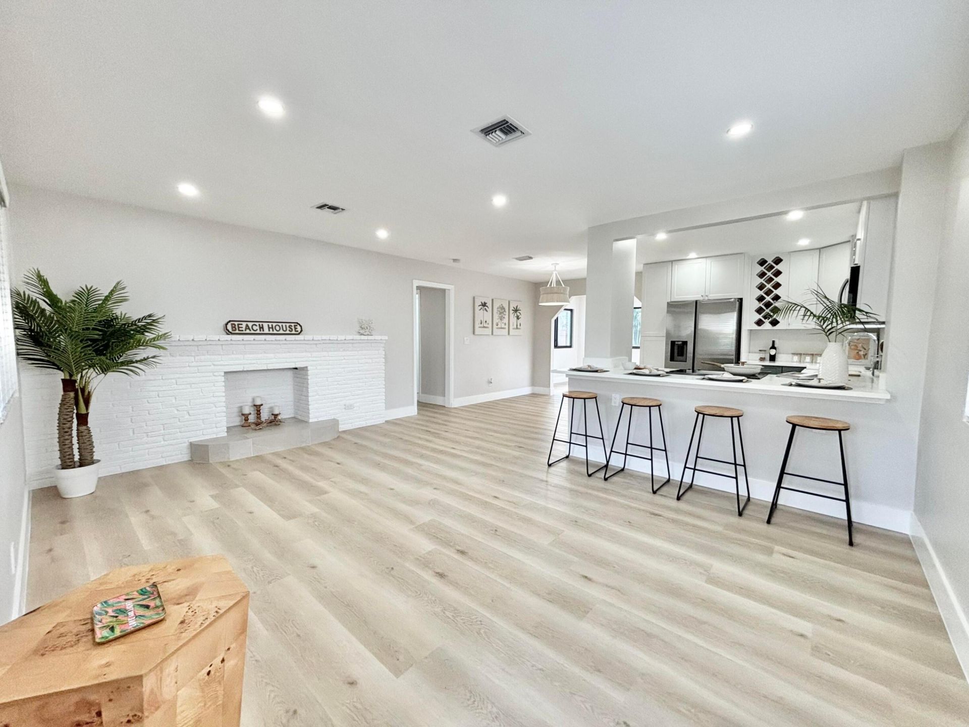 1121 N Ocean Breeze, Lake Worth Beach, FL 33460 Photo