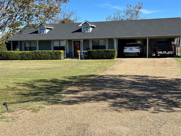 9885 Silver Creek Drive, Scurry, TX 75158