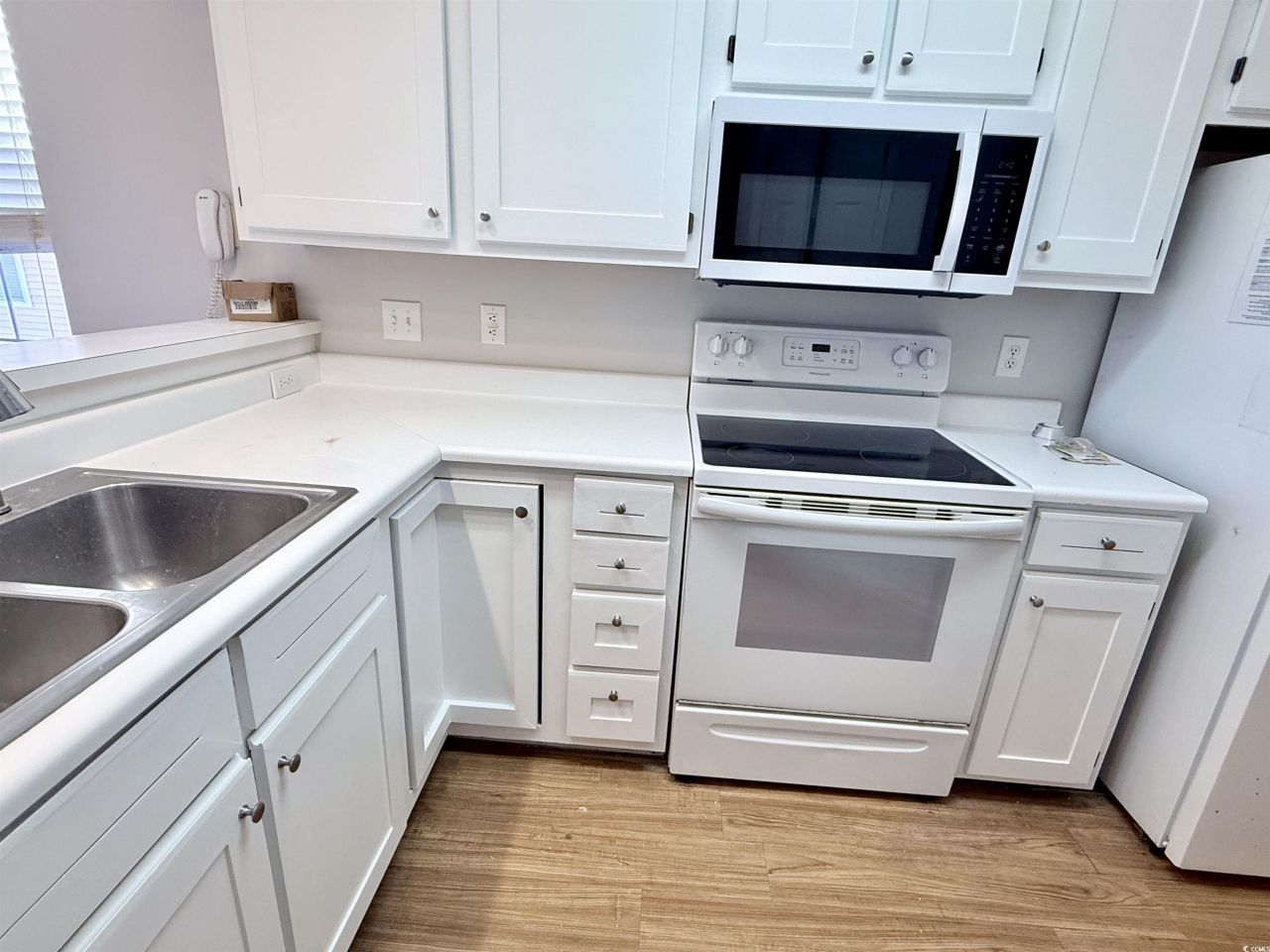 628 Waterway Village Blvd. Photo 4