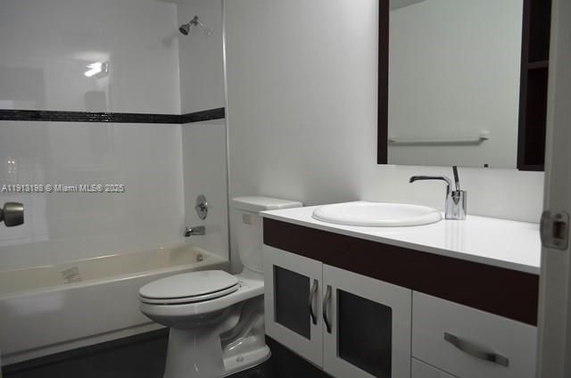 290 174th St, Unit M10, Sunny Isles Beach, FL 33160 Photo