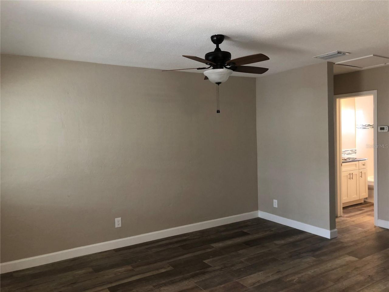 520 70th Street N, Unit 4, Saint Petersburg, FL 33710 Photo