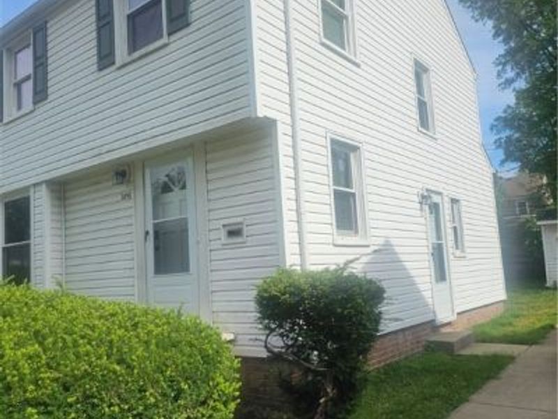 3898 Salisbury Road, South Euclid, OH 44121 Photo 3