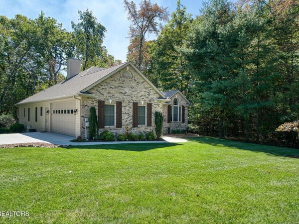 14 Holly Court, Crossville, TN 38558