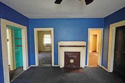 706 Violet Street photo 4