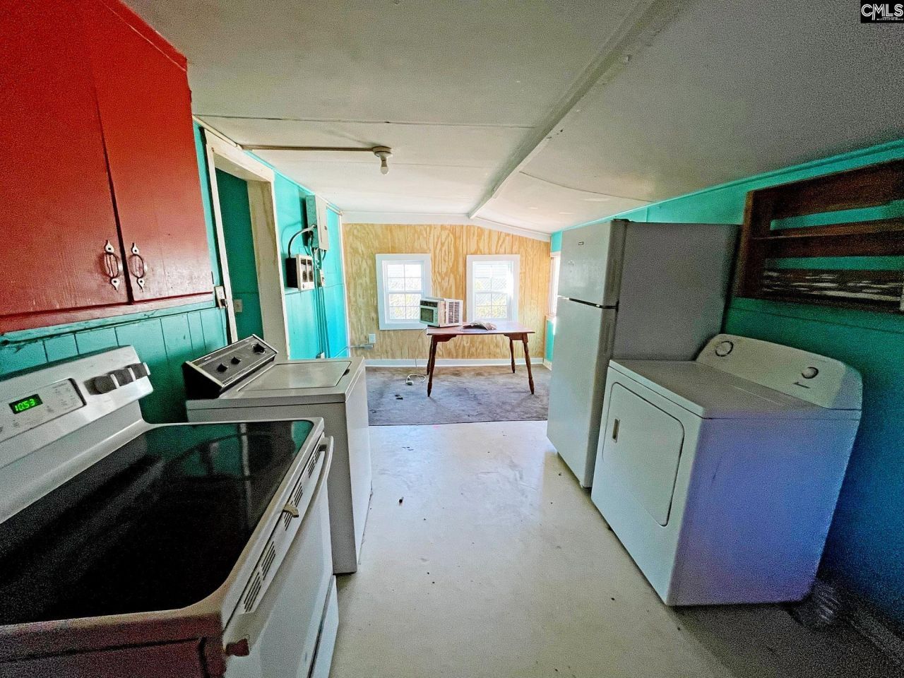 706 Violet Street Photo 7