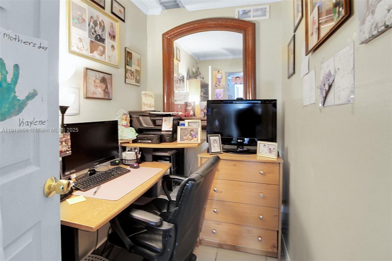 19100 SW 125th Ave, Miami, FL 33177 Photo