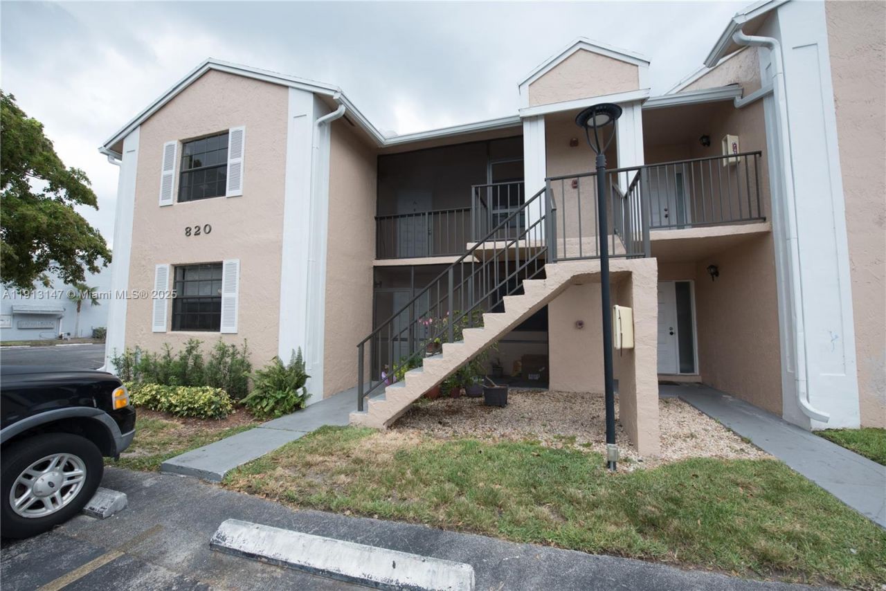 820 N Franklin Ave, Unit 820A, Homestead, FL 33034 Photo