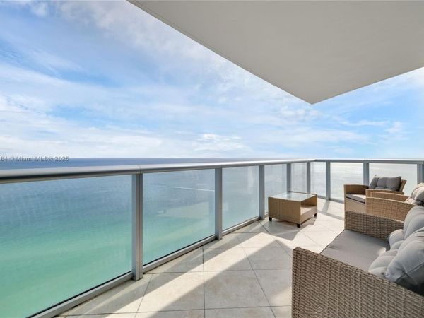 17001 Collins Ave, Unit 3002, Sunny Isles Beach, FL 33160