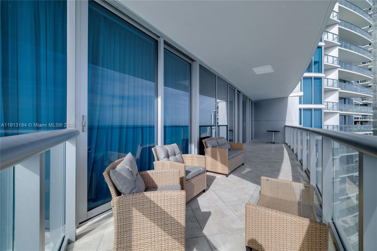 17001 Collins Ave, Unit 3002, Sunny Isles Beach, FL 33160 Photo