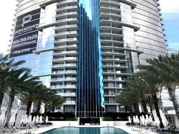 851 NE 1st Ave, Unit 903, Miami, FL 33132