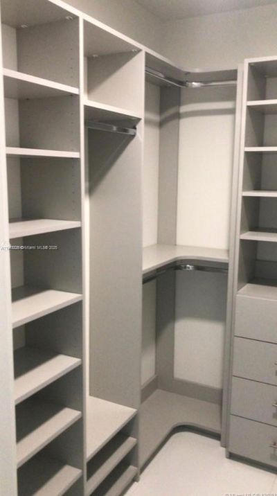 851 NE 1st Ave, Unit 903, Miami, FL 33132 Photo