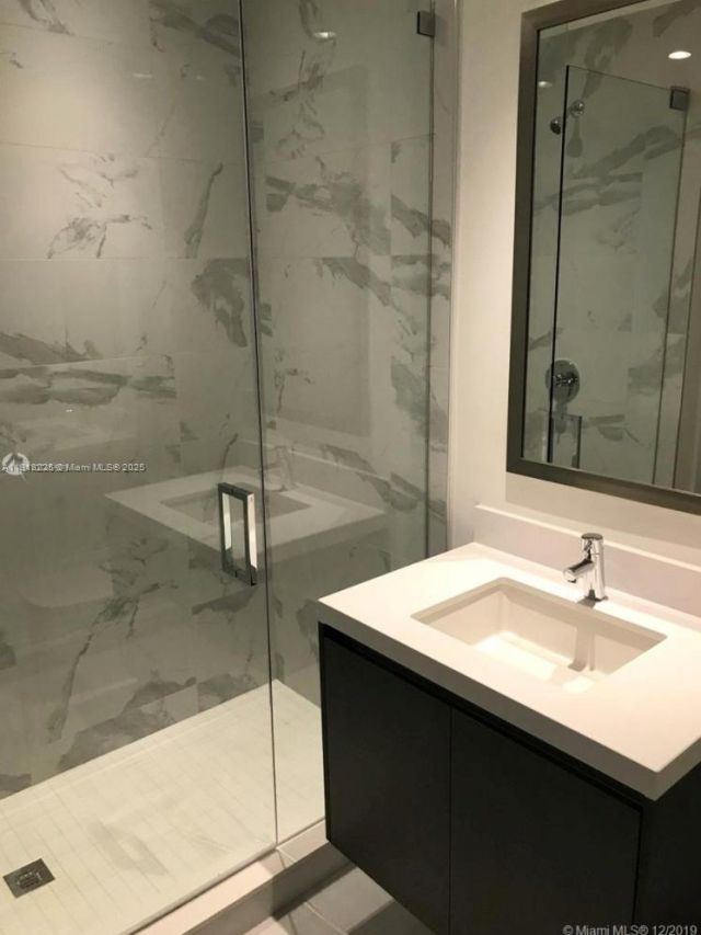 851 NE 1st Ave, Unit 903, Miami, FL 33132 Photo