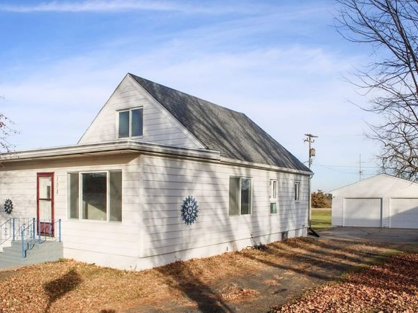 108 N Secor Street, Bricelyn, MN 56014