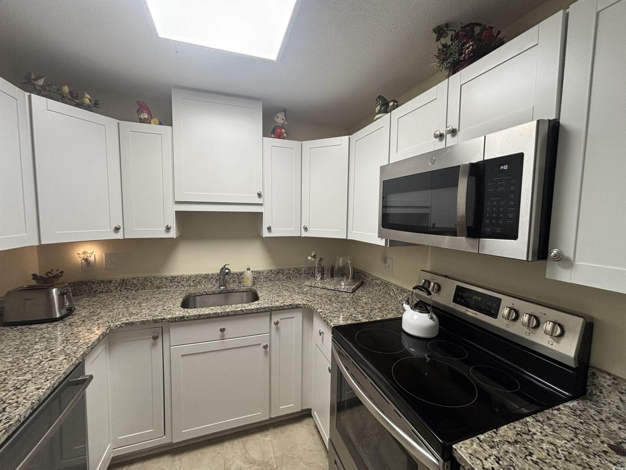 5001 Little River Rd. Photo 6