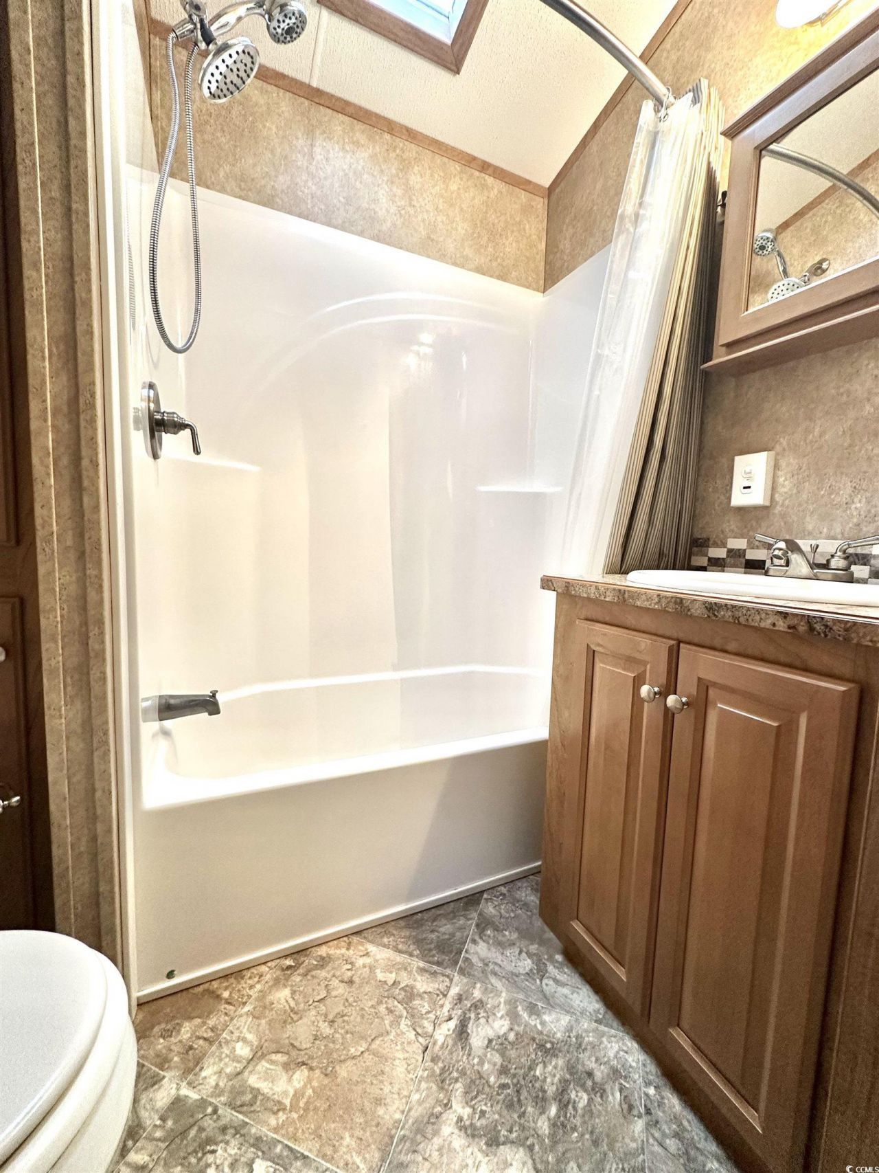 9700 Kings Rd. Photo 10