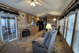 9700 Kings Rd. photo 4