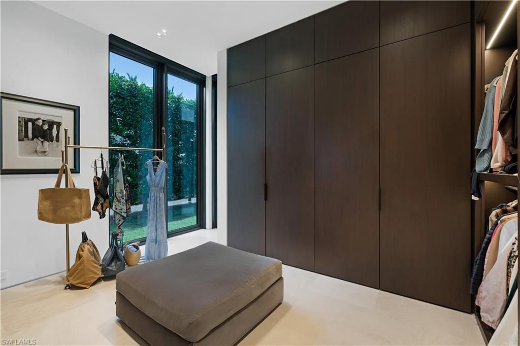 3655 Fort Charles Dr, Naples, FL 34102 Photo