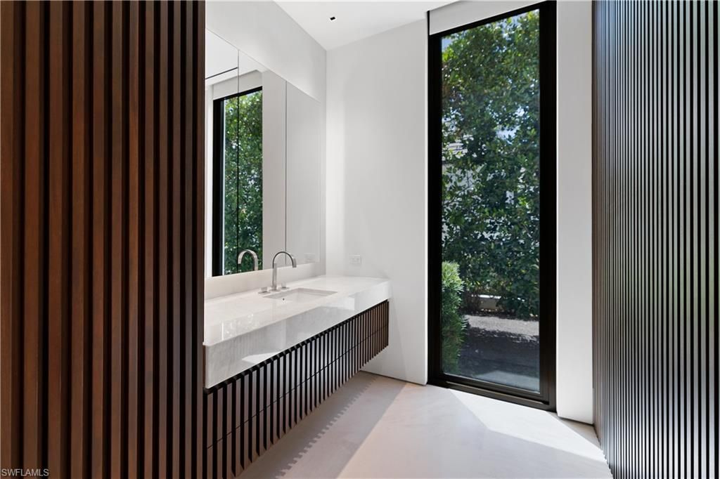 3655 Fort Charles Dr, Naples, FL 34102 Photo