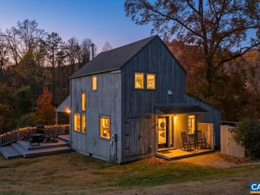 48 MEADOW LN, Nellysford, VA 22958