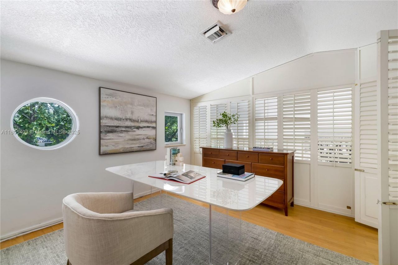 8941 SW 65th Ct, Pinecrest, FL 33156 Photo