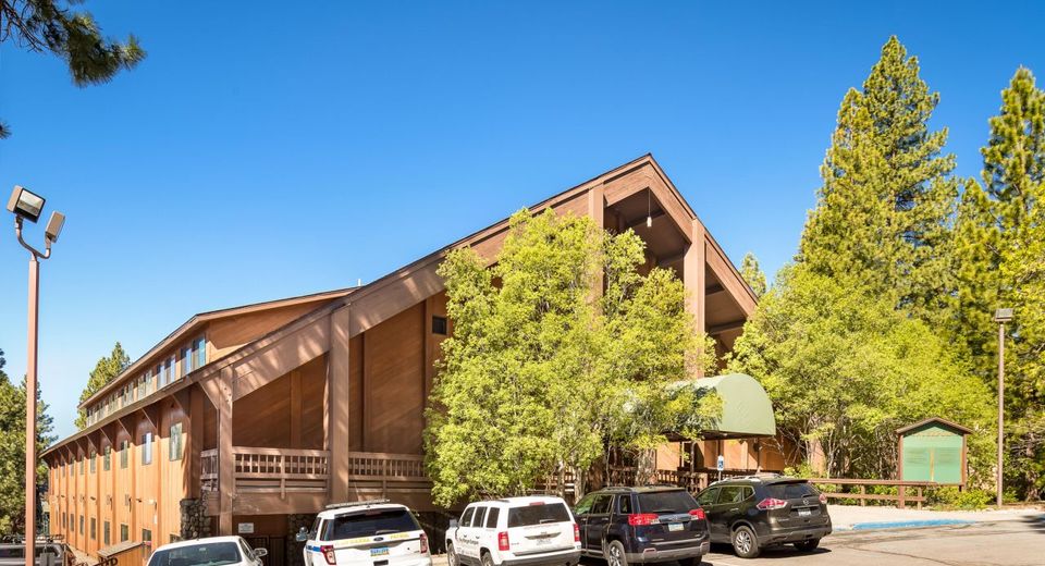 865 Tahoe Boulevard, Incline Village, NV 89451 Photo