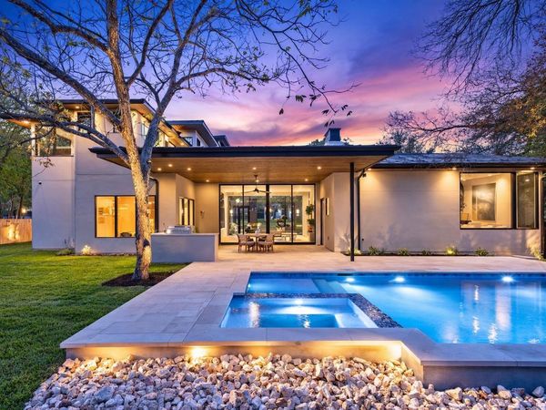 607 Westbrook DR, Austin, TX 78746