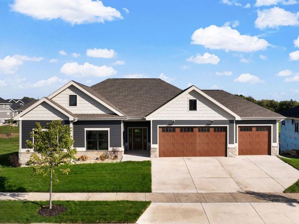 1405 Atlas Trail, Waunakee, WI 53597
