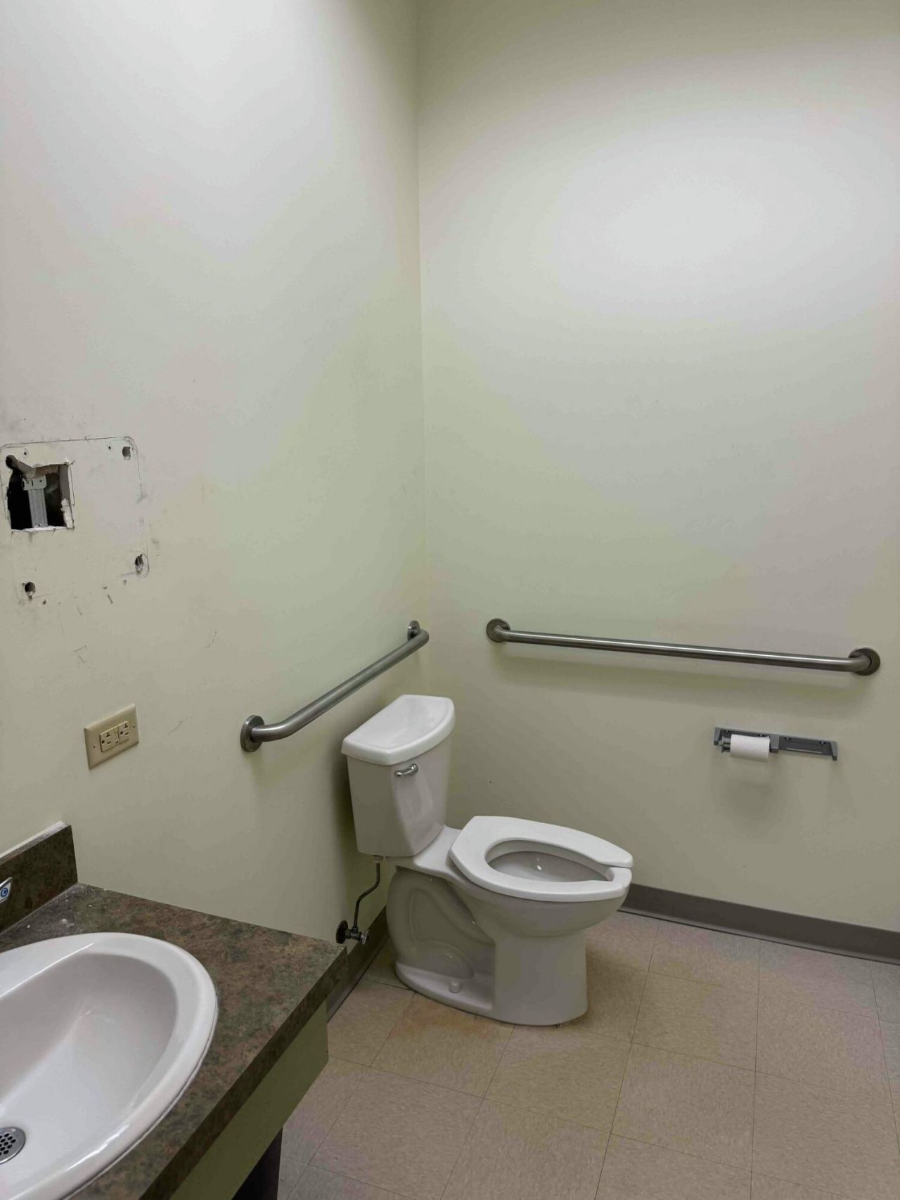 897 Von Kolnitz Road Photo 10