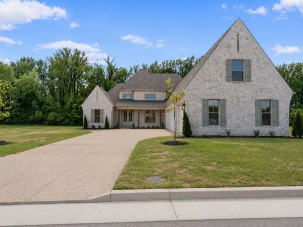 5371 KAITLYNN ROSE DR W, Lakeland, TN 38002