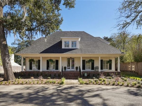 49 CAMELLIA Drive, Covington, LA 70433