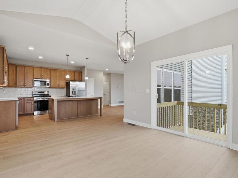 1056 Quarry Oak Drive, Grove City, OH 43123 Photo 19