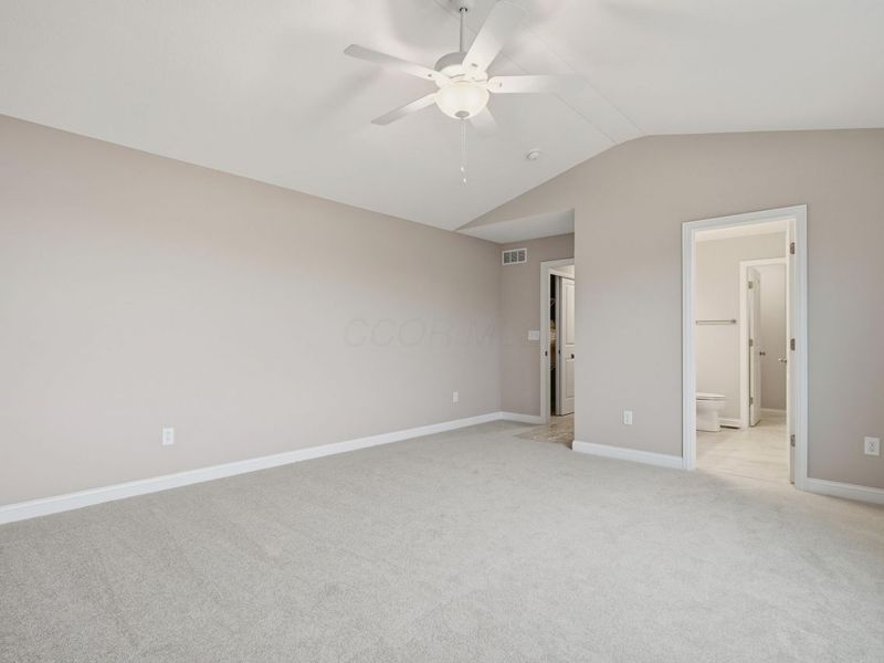 1056 Quarry Oak Drive, Grove City, OH 43123 Photo 37