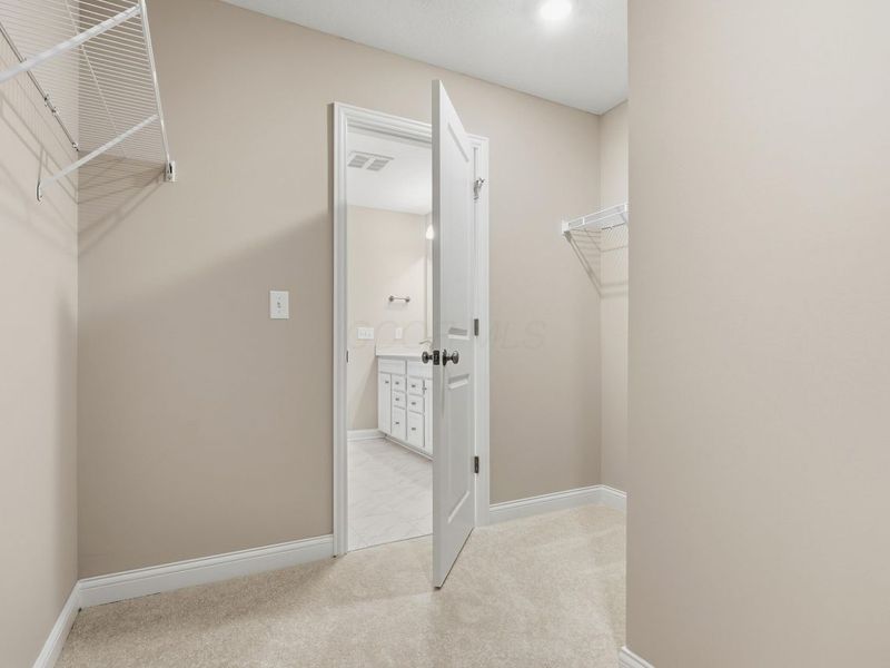 1056 Quarry Oak Drive, Grove City, OH 43123 Photo 42