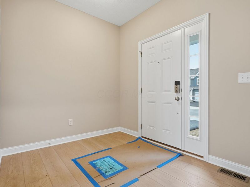 1056 Quarry Oak Drive, Grove City, OH 43123 Photo 5