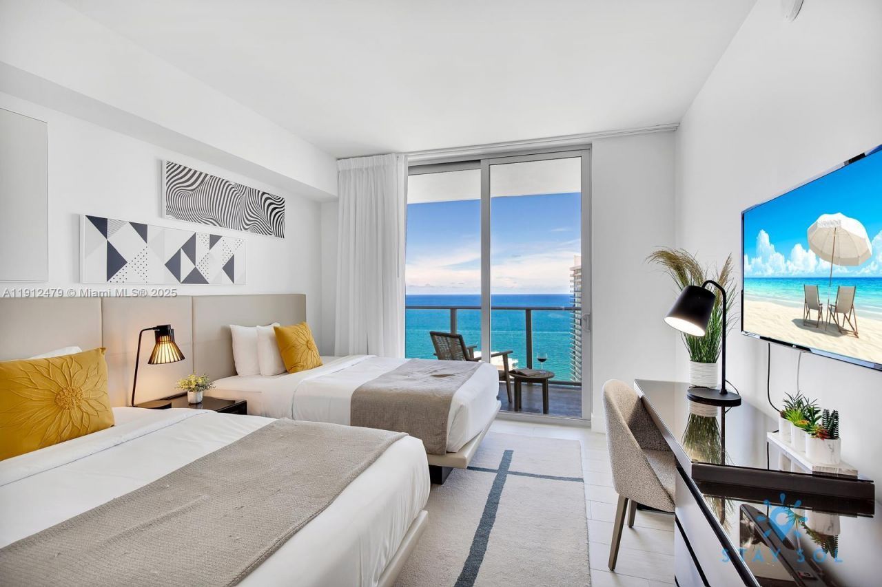 Please Call For Address, Unit T3903, Hollywood, FL 33019 Photo