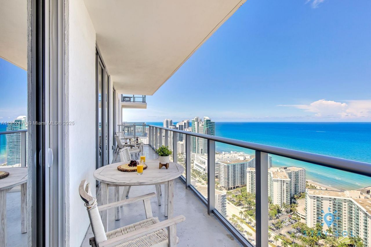 Please Call For Address, Unit T3903, Hollywood, FL 33019 Photo