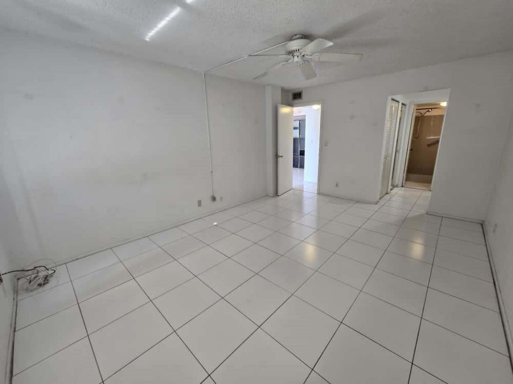 6195 Rock Island Road, Unit 209, Tamarac, FL 33319 Photo