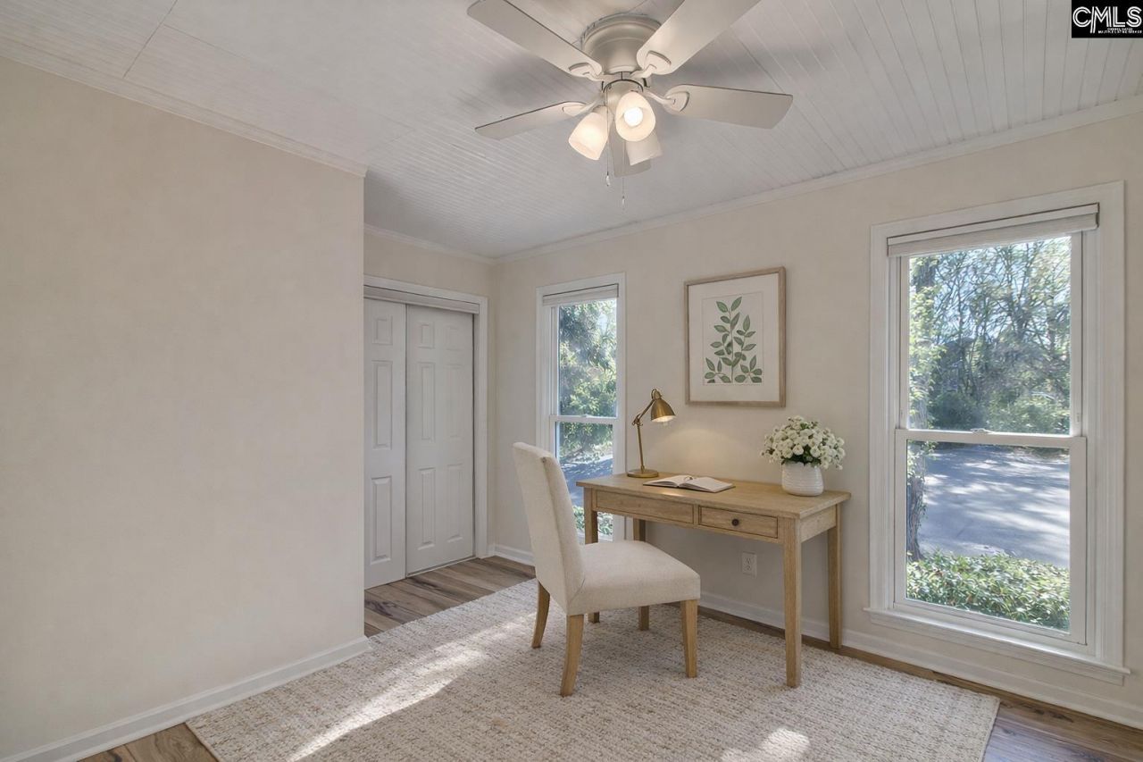 140 Old Pond Lane Photo 11